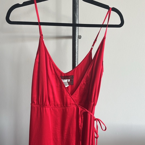 Reformation 100% Silk Getty Red Wrap Dress - Picture 10 of 11